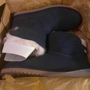 Brand new size 10W W Remley Mini Blue Koolaburra boots